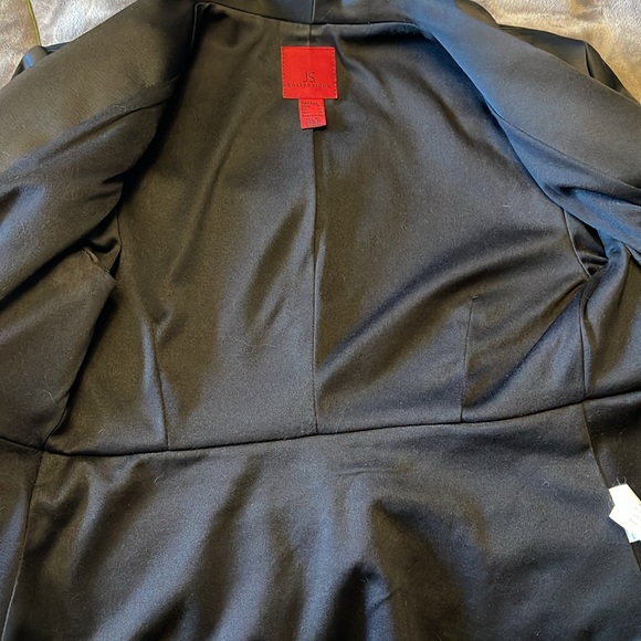 JS COLLECTIONS | Cropped Satin Blazer - sz 8 - Picture 10 of 16